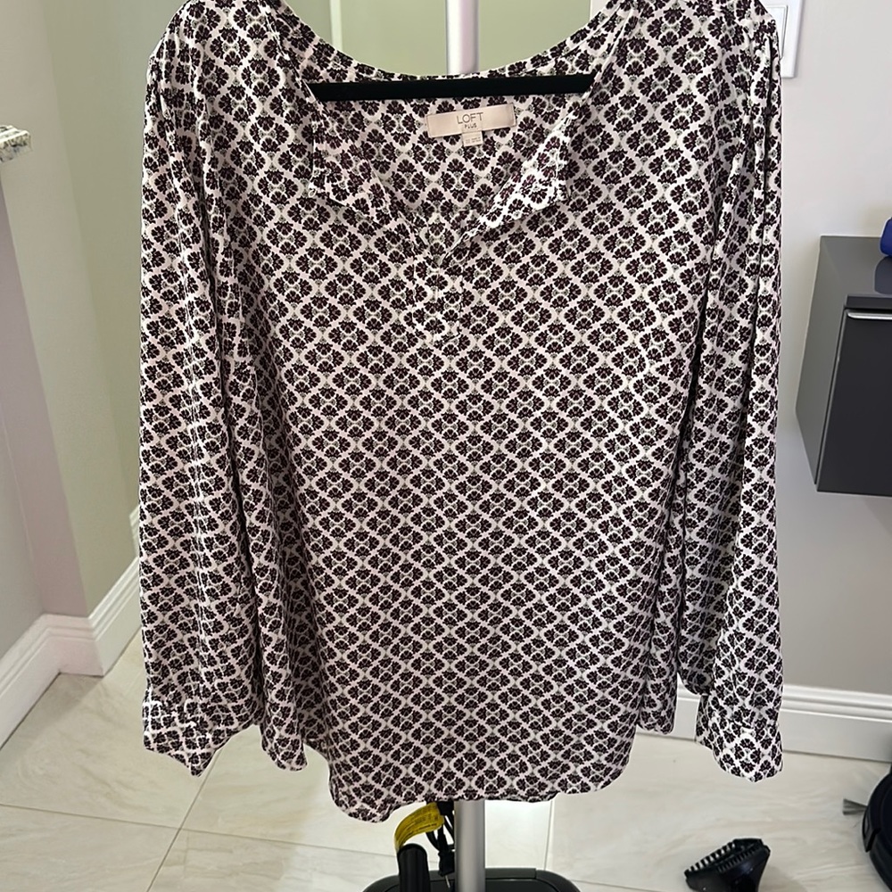 Long sleeve blouse